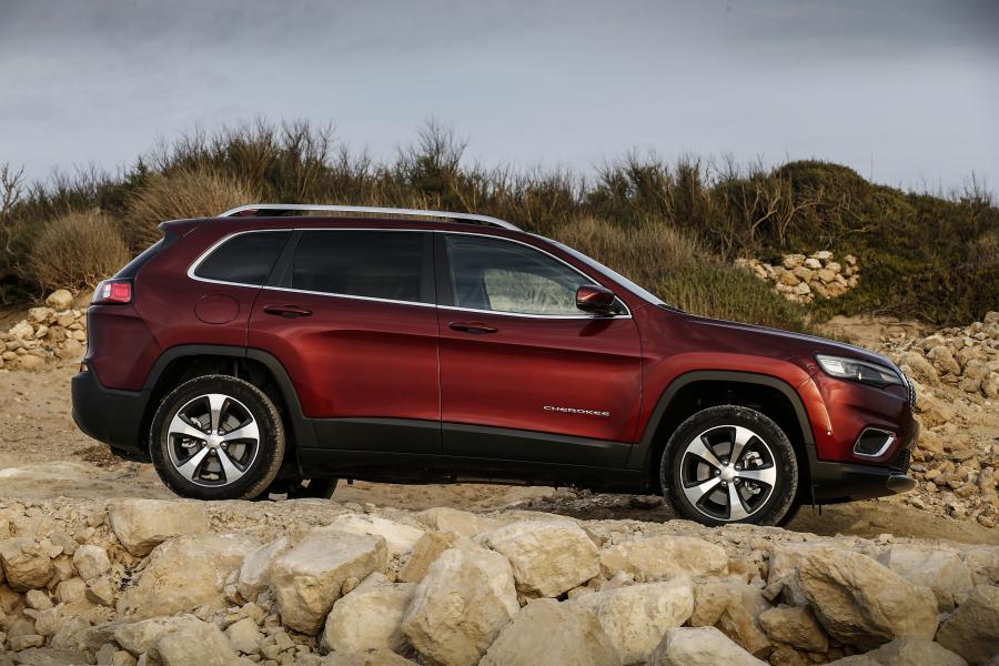  Jeep Cherokee Limited (KL) 2018 года  (WW) (фото 38 из 48)